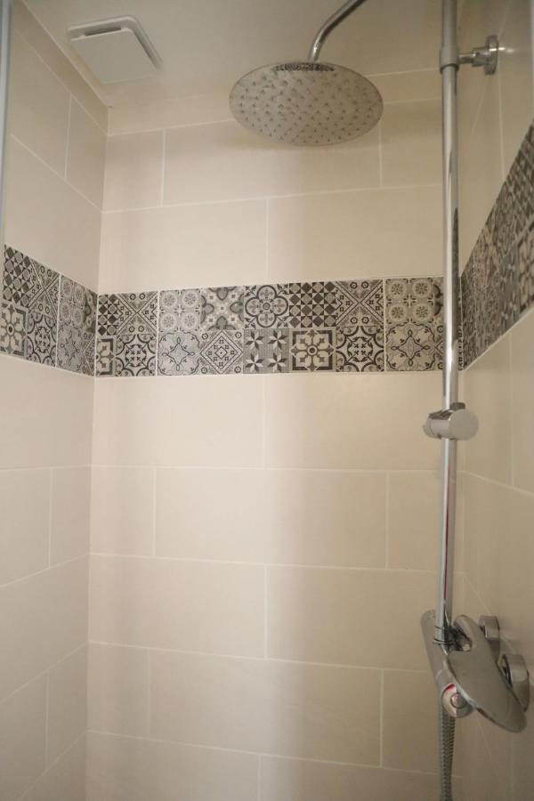 Le Moment Bien-Etre - Appartement Avec Spa Privatif Saint-Omer (Pas-de-Calais) Exterior foto